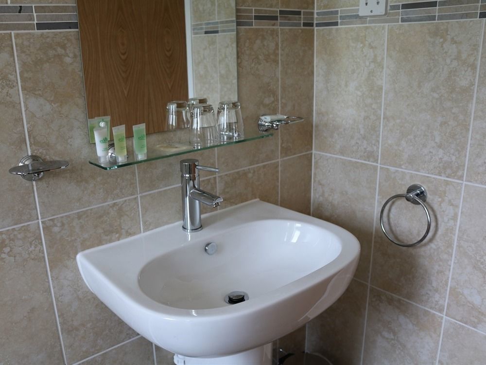 Llangeview Lodge Ebbw Vale Kültér fotó